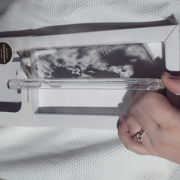 Samsung Galaxy S21+ 5G Rifle Paper Co. phone case, blue floral - Picture 4 of 4